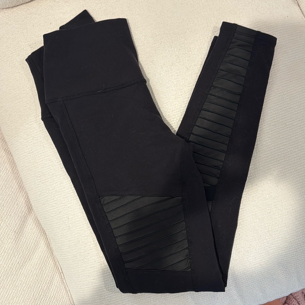 Alo 7/8 High-Waist Moto Legging